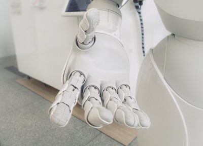 【2025年最新】AI活用でひとり起業家が売上に繋げるために、6つのAIツールをご紹介